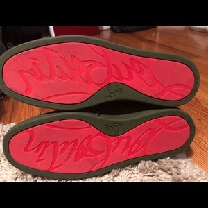 Hardly worn mens red bottoms